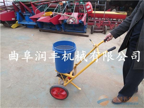 智能高效，田间新利器 曲阜润丰新款背负式电动施肥机全面解析